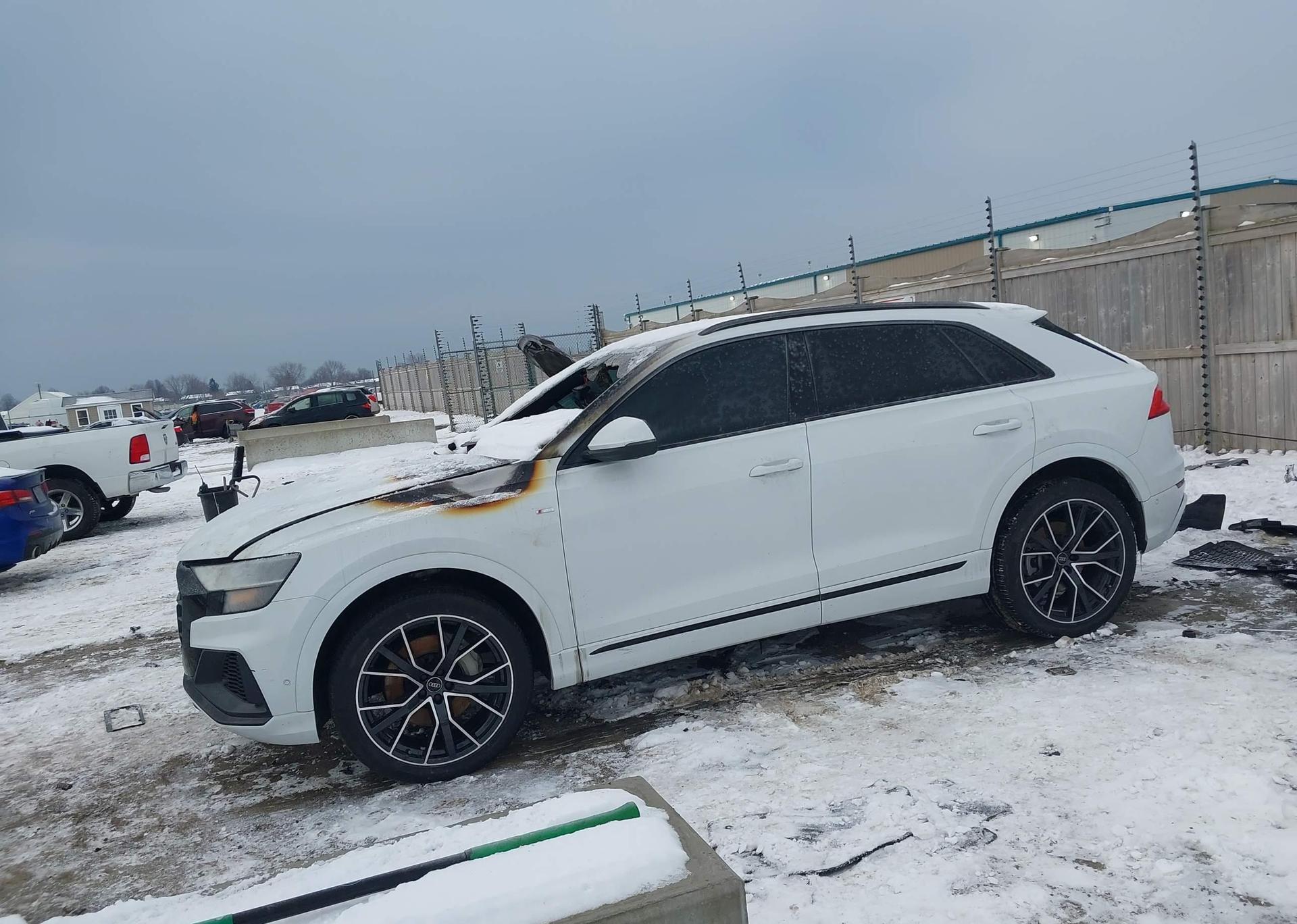2023 AUDI Q8 PROGRESSIV