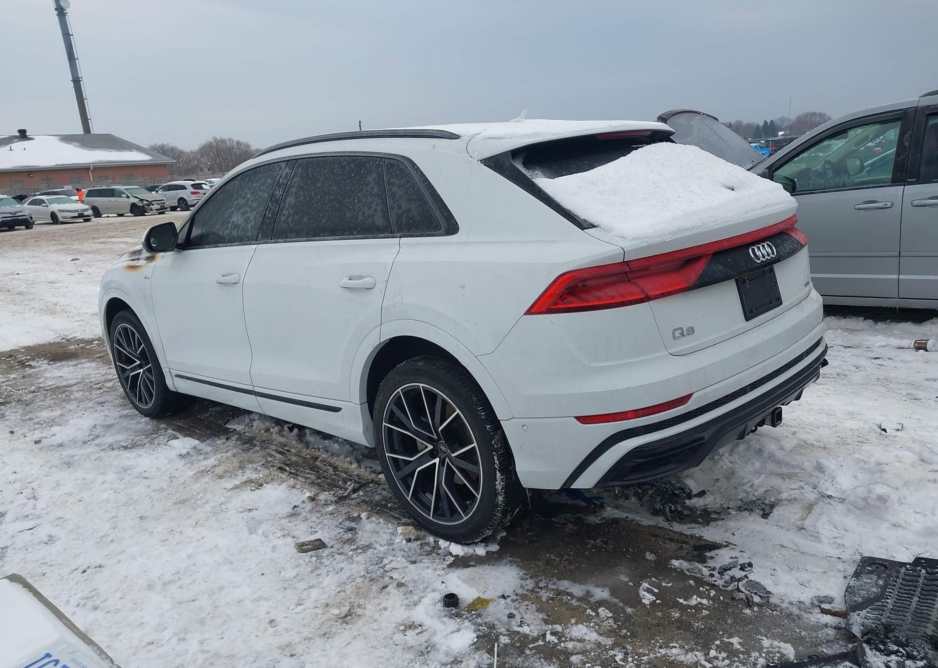 2023 AUDI Q8 PROGRESSIV