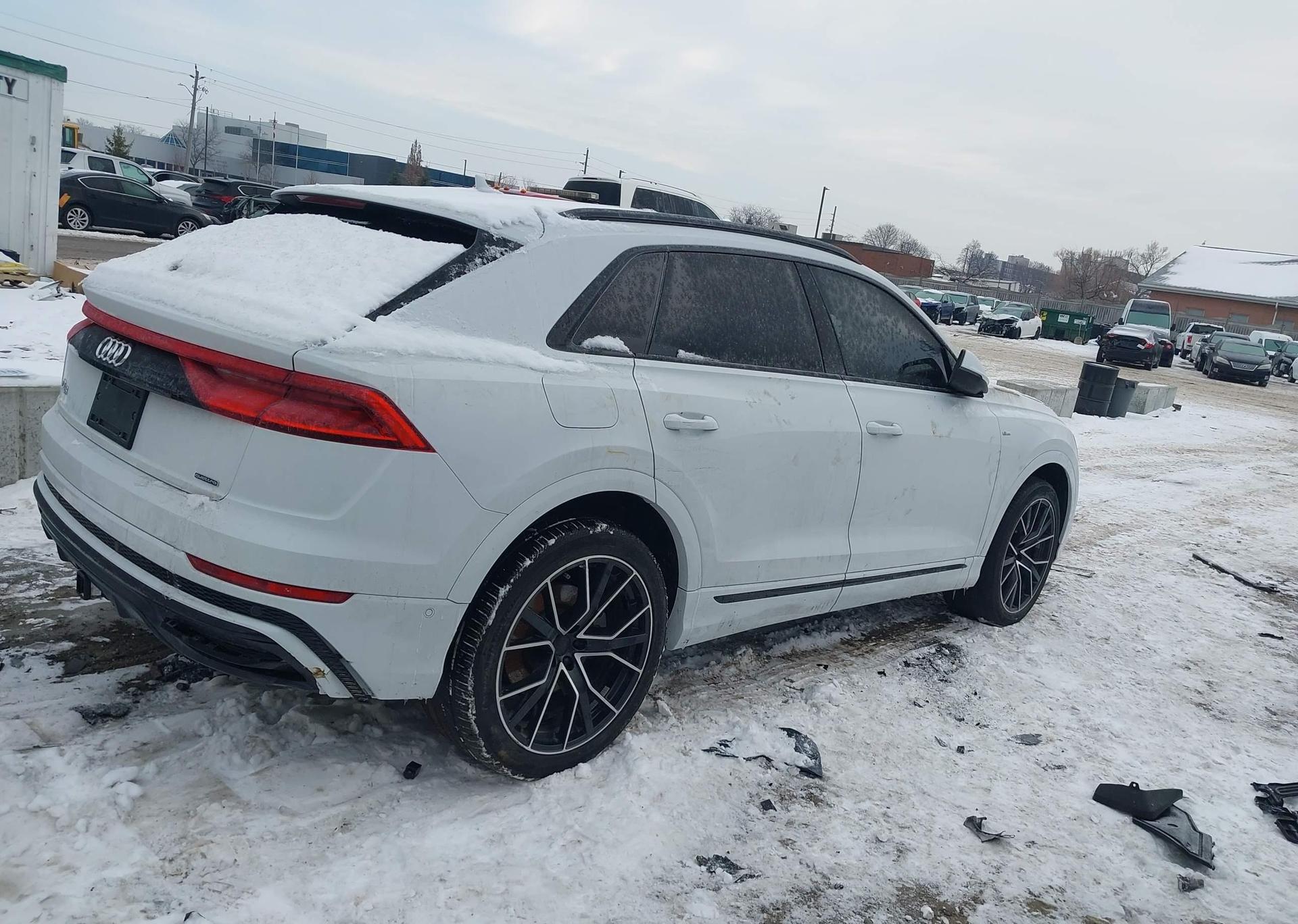 2023 AUDI Q8 PROGRESSIV