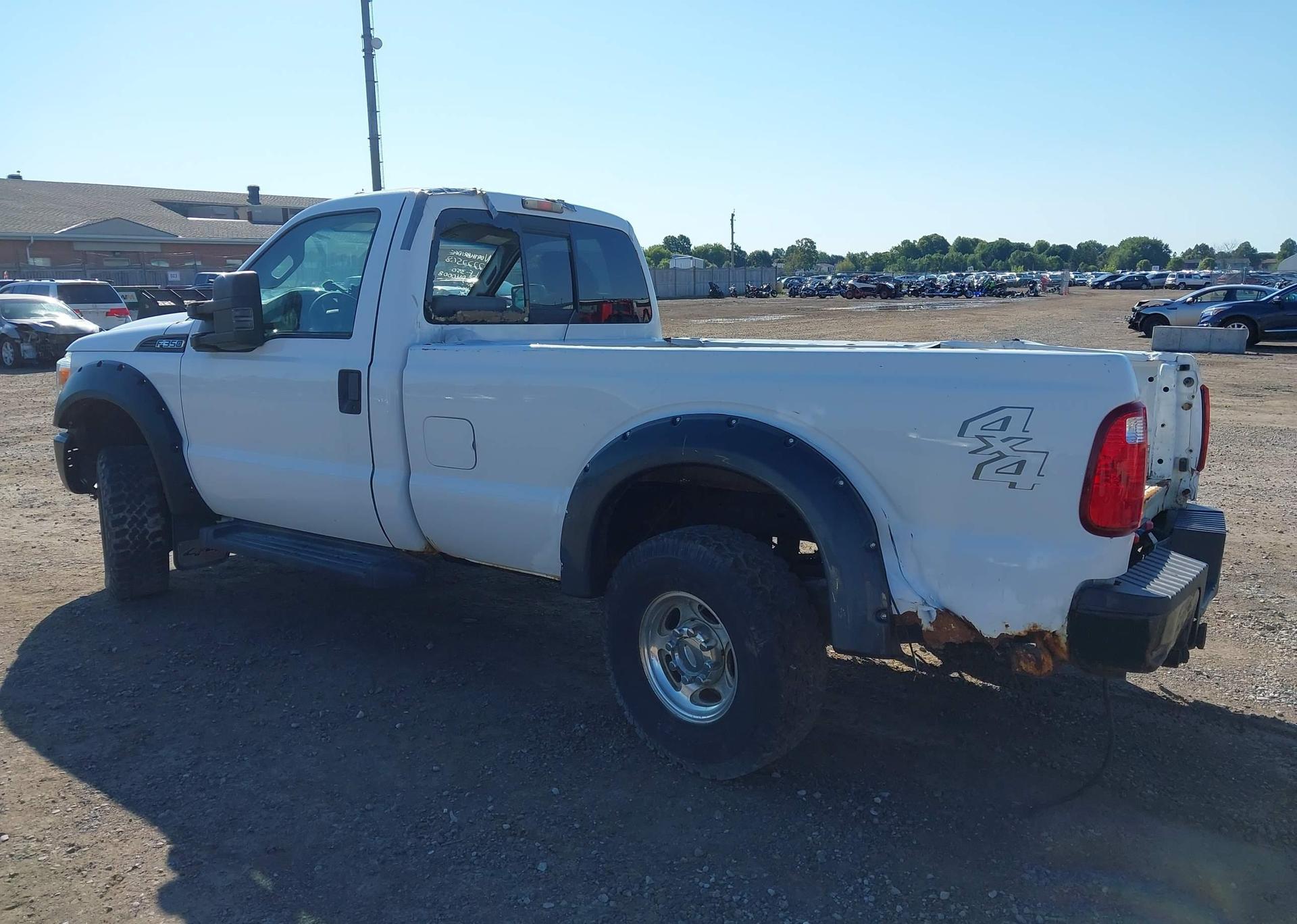 2011 FORD F-350 XL