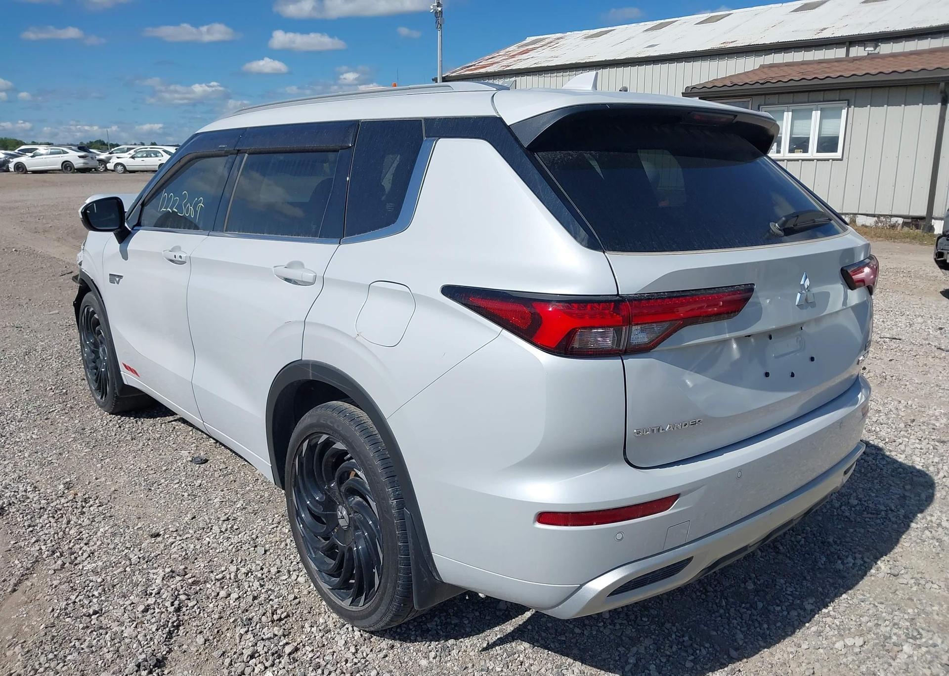 2024 MITSUBISHI OUTLANDER SEL