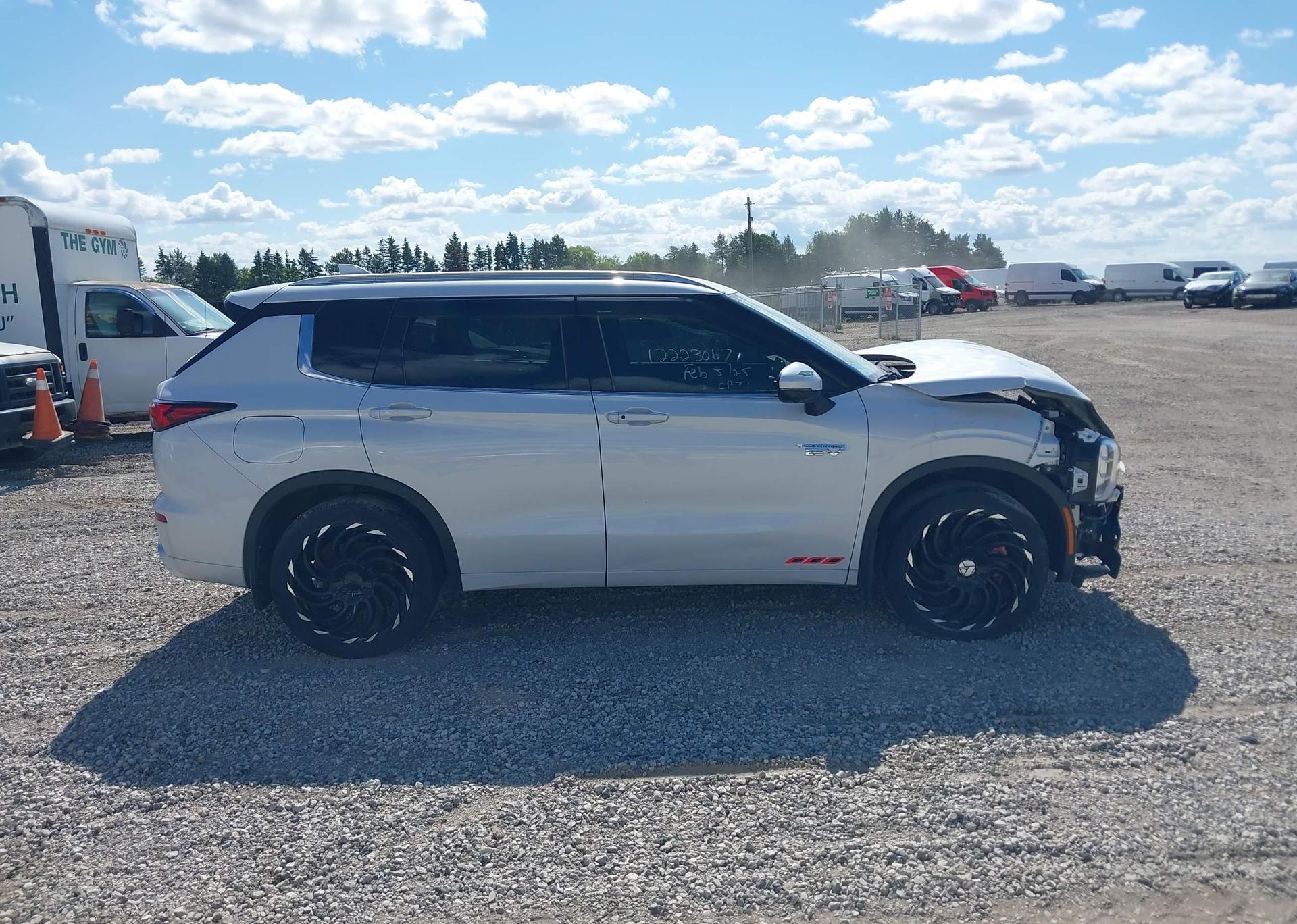 2024 MITSUBISHI OUTLANDER SEL