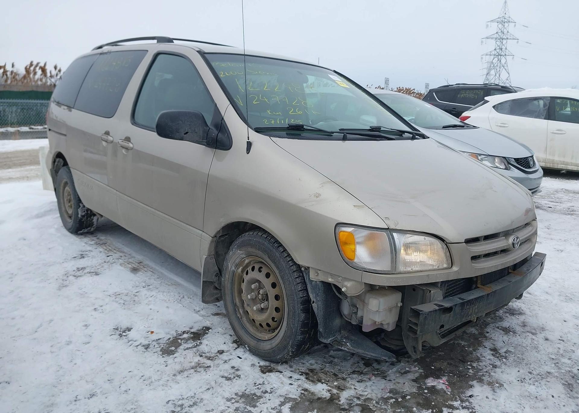 2000 TOYOTA SIENNA
