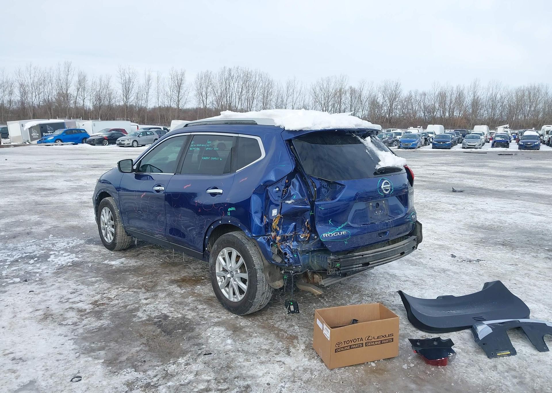 2019 NISSAN ROGUE S