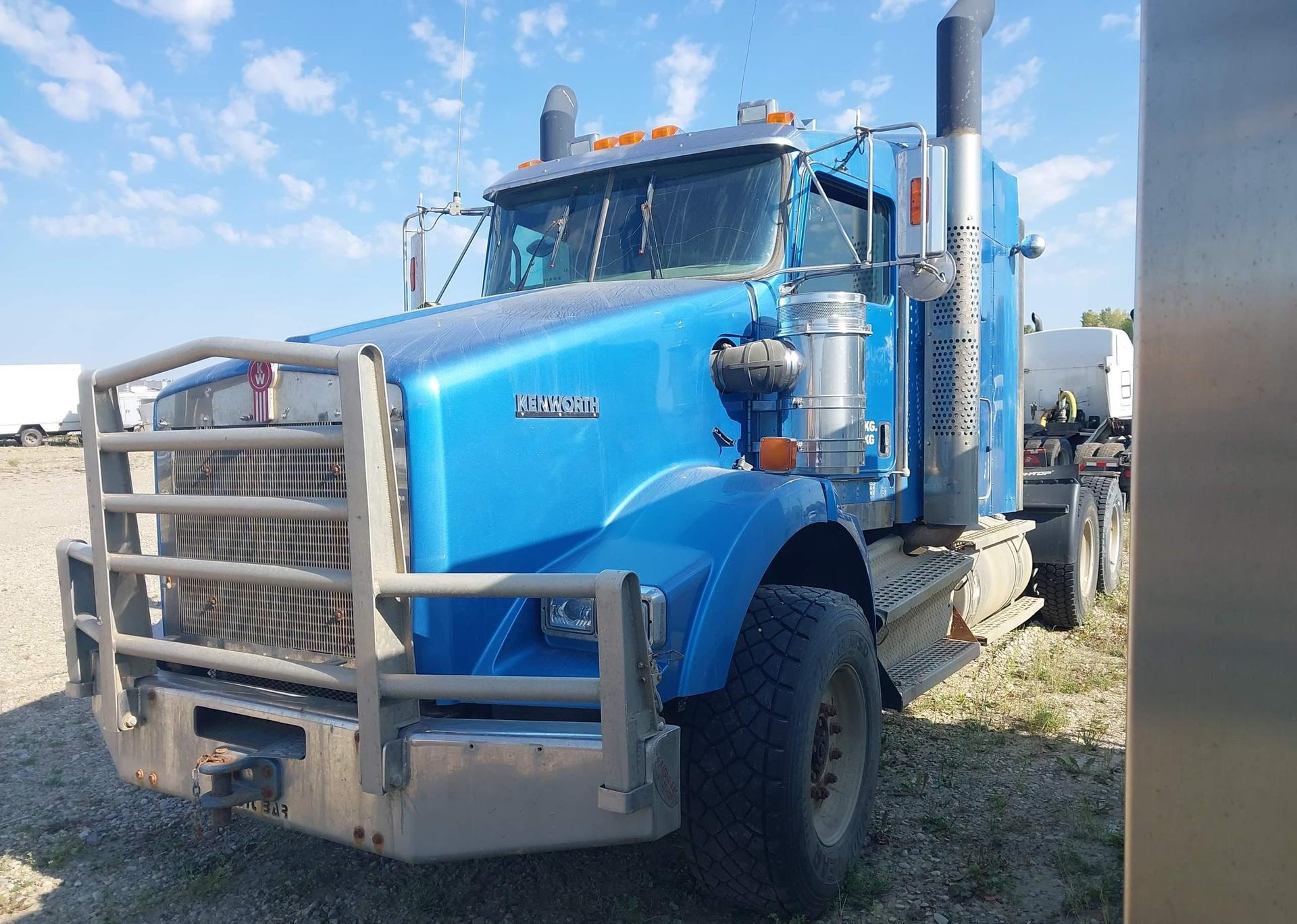 2013 KENWORTH CONSTRUCTION T800