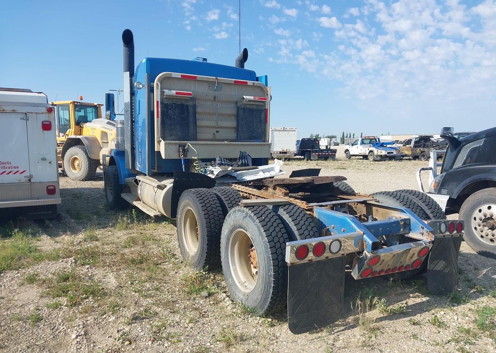 2013 KENWORTH CONSTRUCTION T800