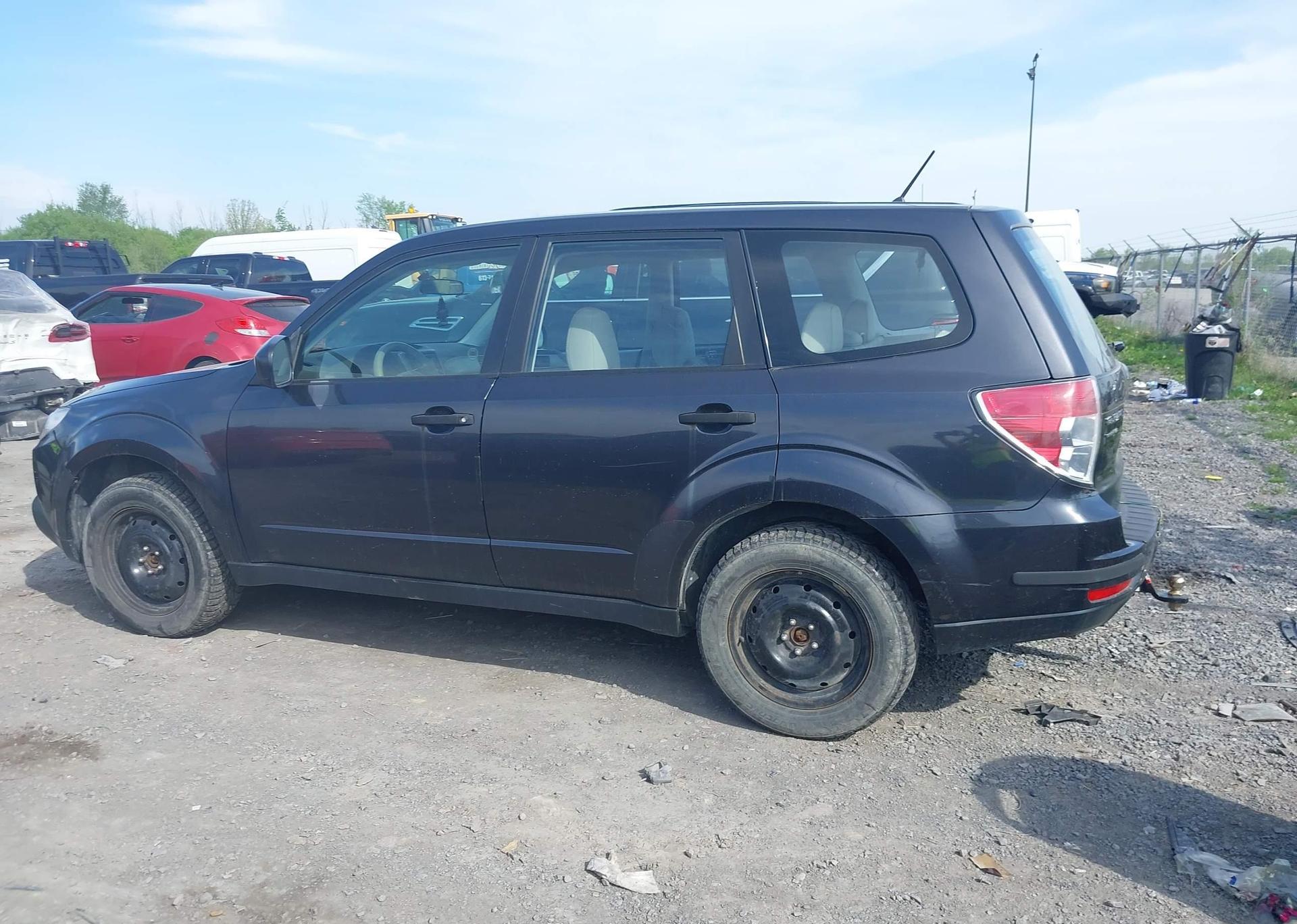 2010 SUBARU FORESTER 2.5X