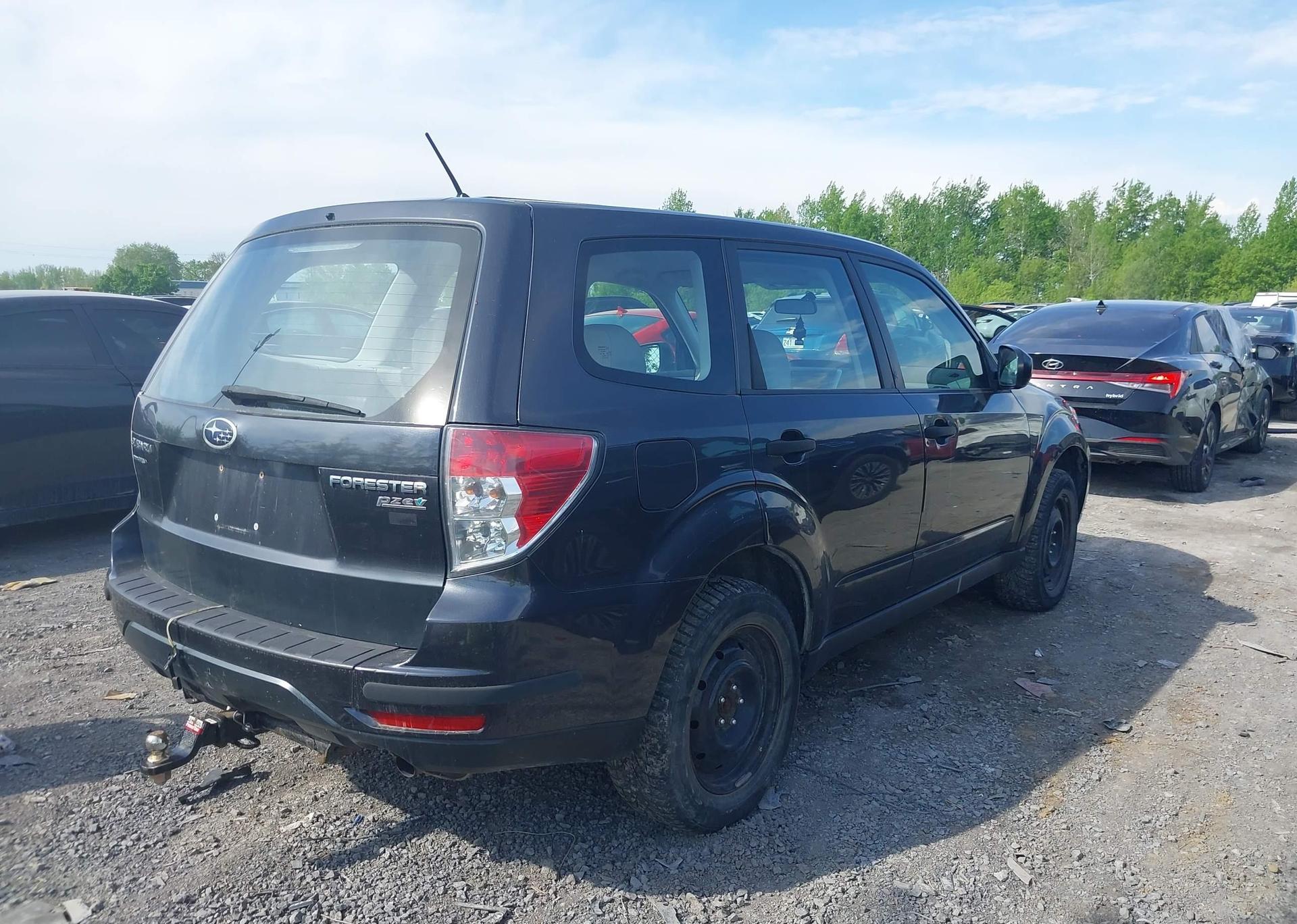 2010 SUBARU FORESTER 2.5X