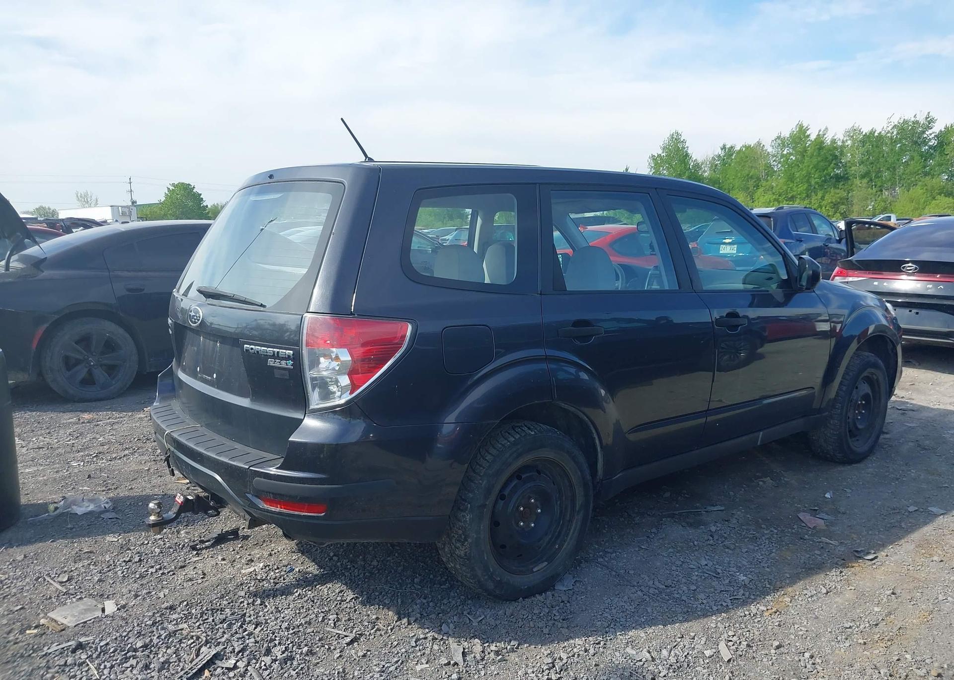 2010 SUBARU FORESTER 2.5X
