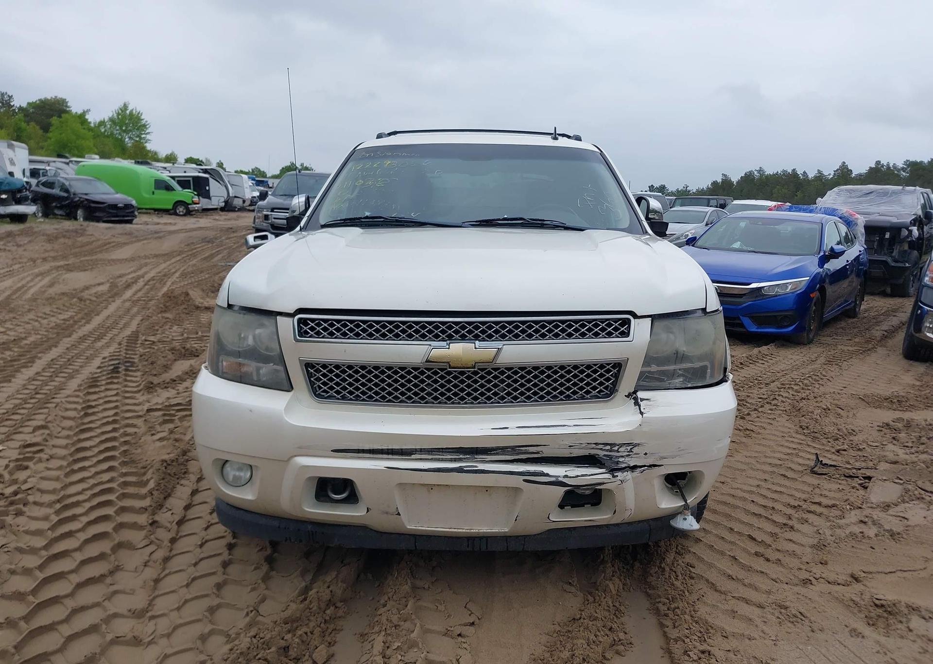 2011 CHEVROLET AVALANCHE