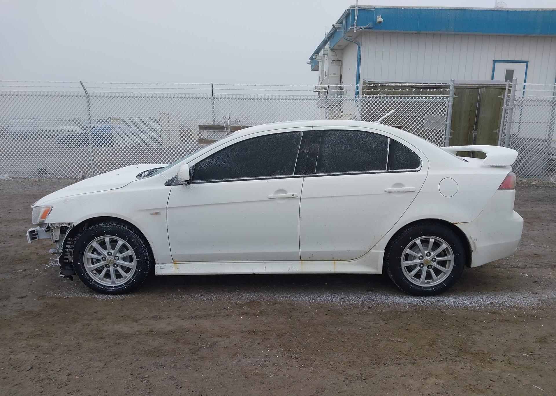 2011 MITSUBISHI LANCER ES