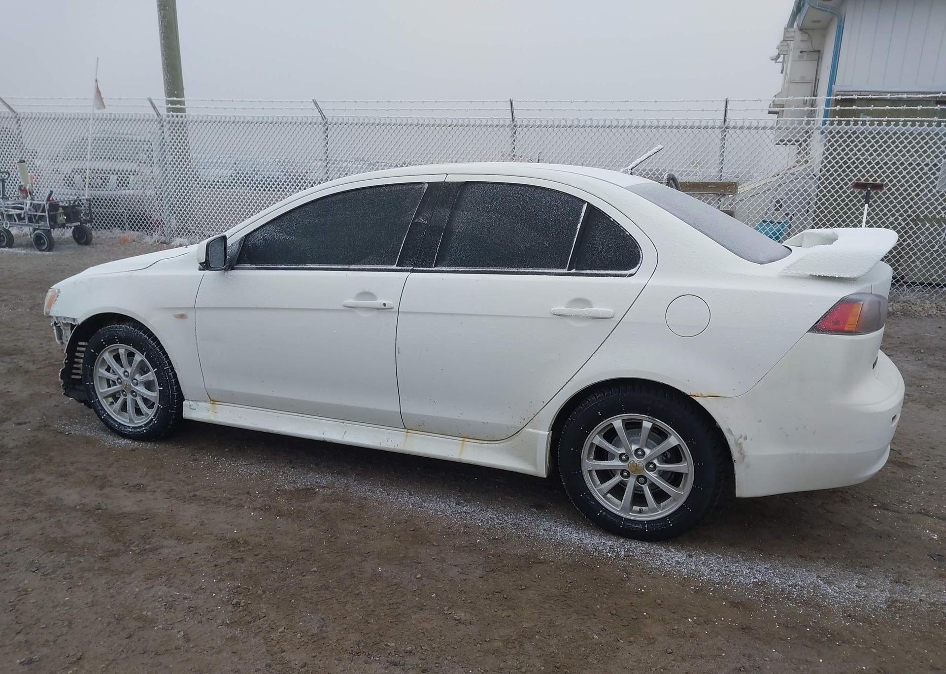 2011 MITSUBISHI LANCER ES