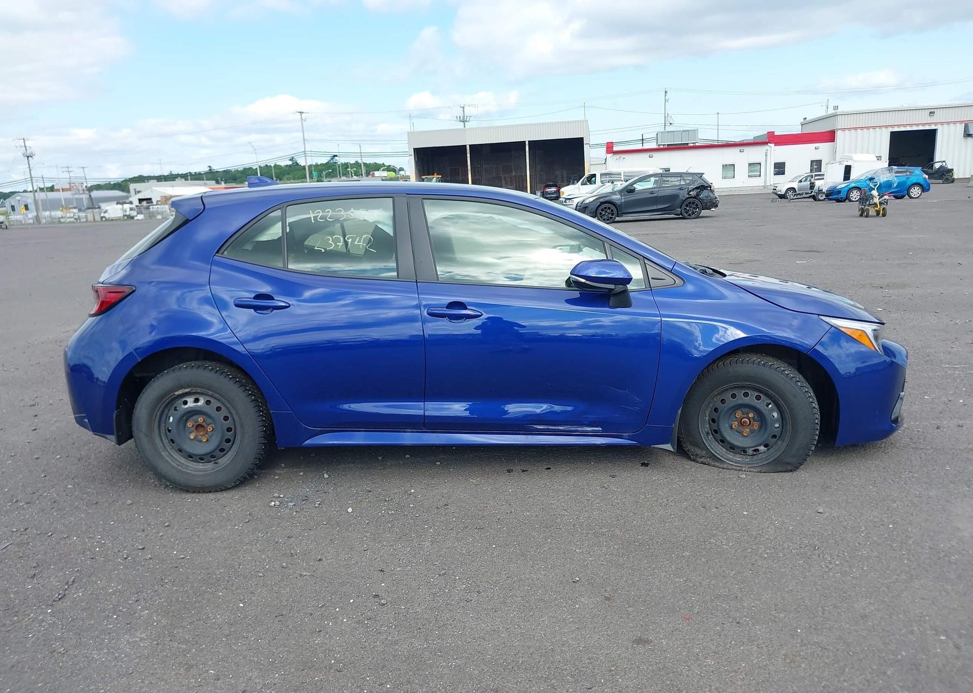 2025 TOYOTA COROLLA