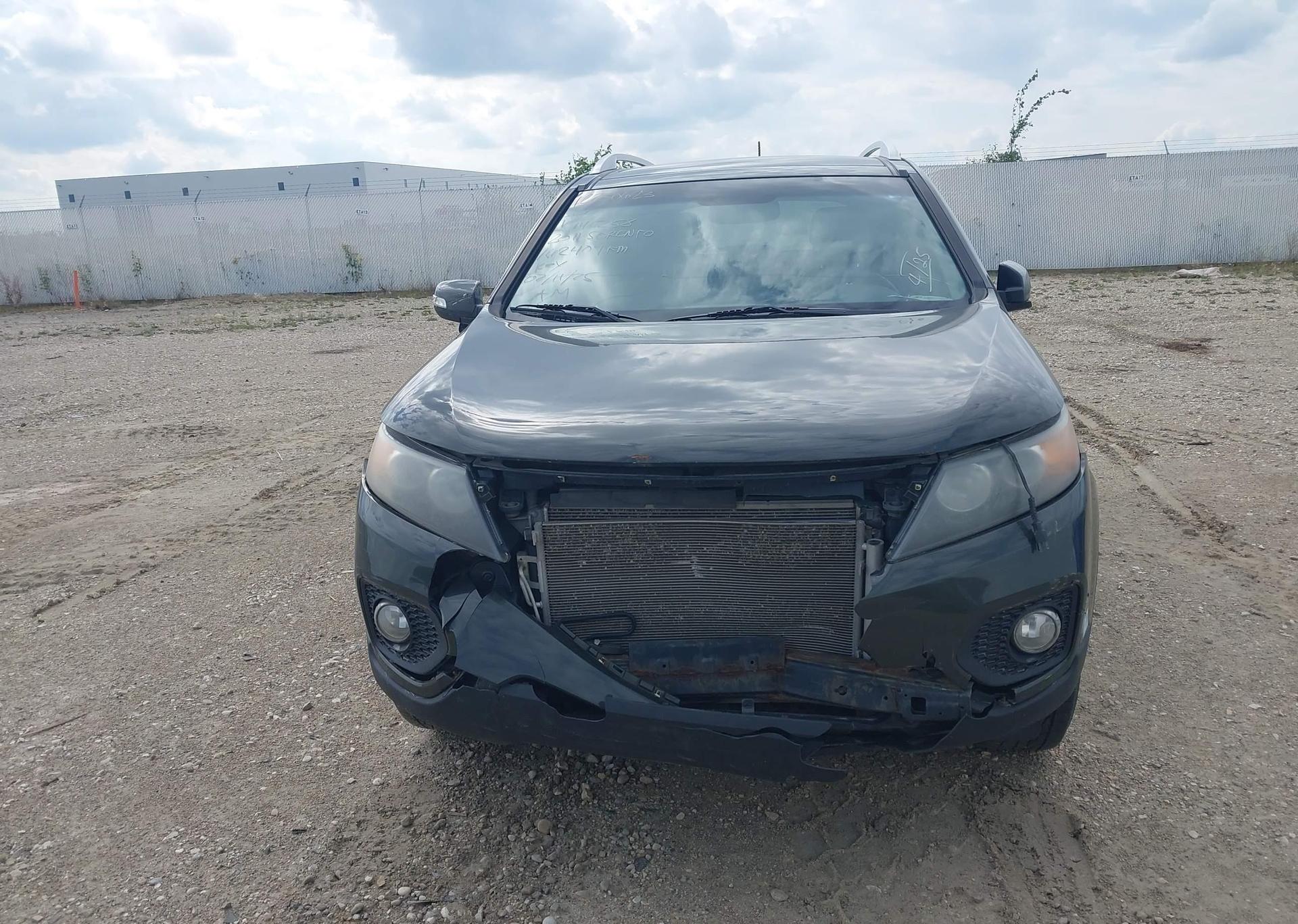 2011 KIA SORENTO EX