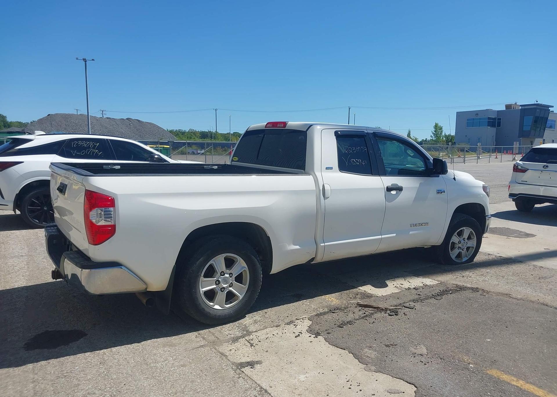 2019 TOYOTA TUNDRA DOUBLE CAB SR