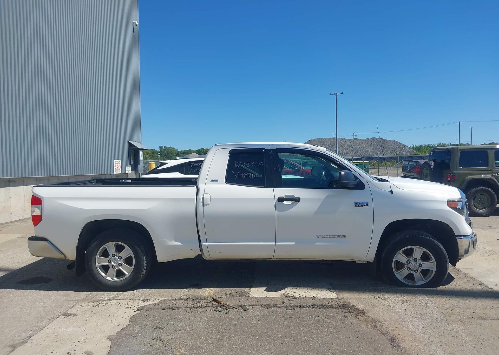 2019 TOYOTA TUNDRA DOUBLE CAB SR