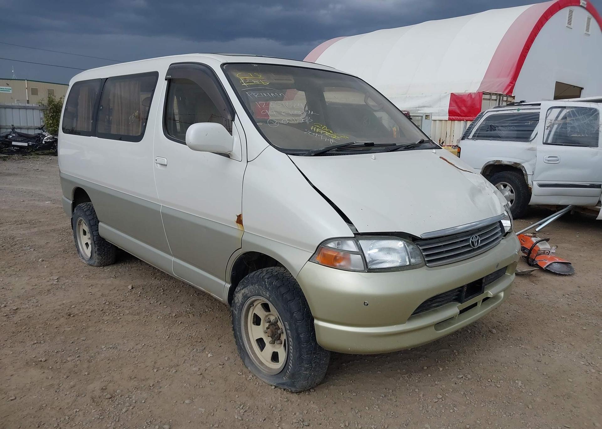 1997 TOYOTA GRANVIA