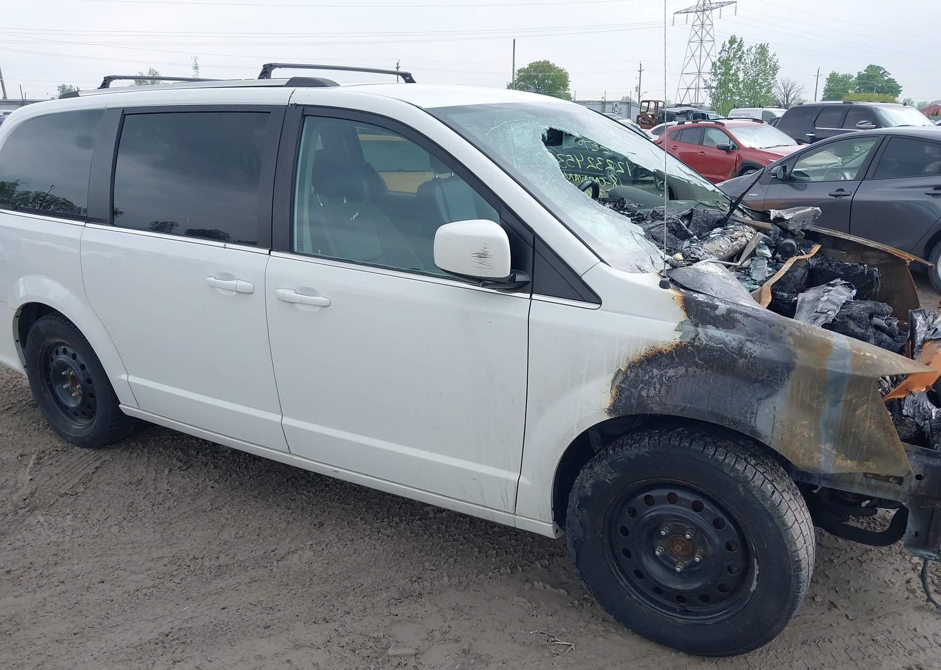 2018 DODGE GRAND CARAVAN CREW