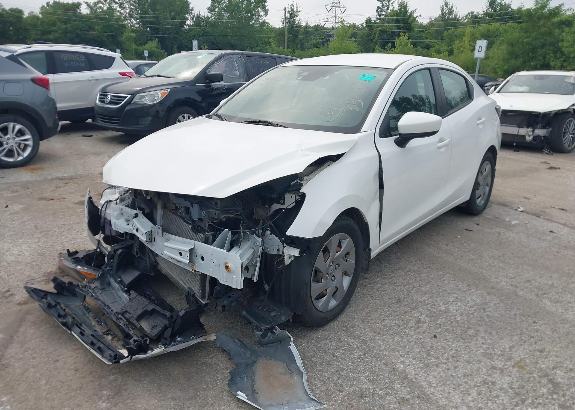 2019 TOYOTA YARIS