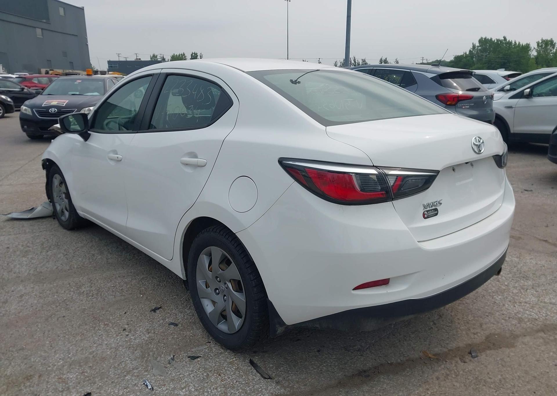 2019 TOYOTA YARIS