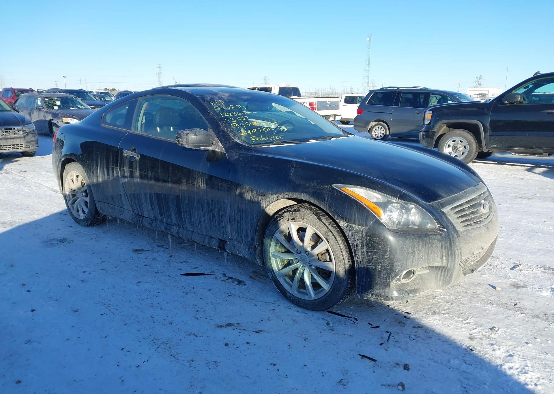 2013 INFINITI G37