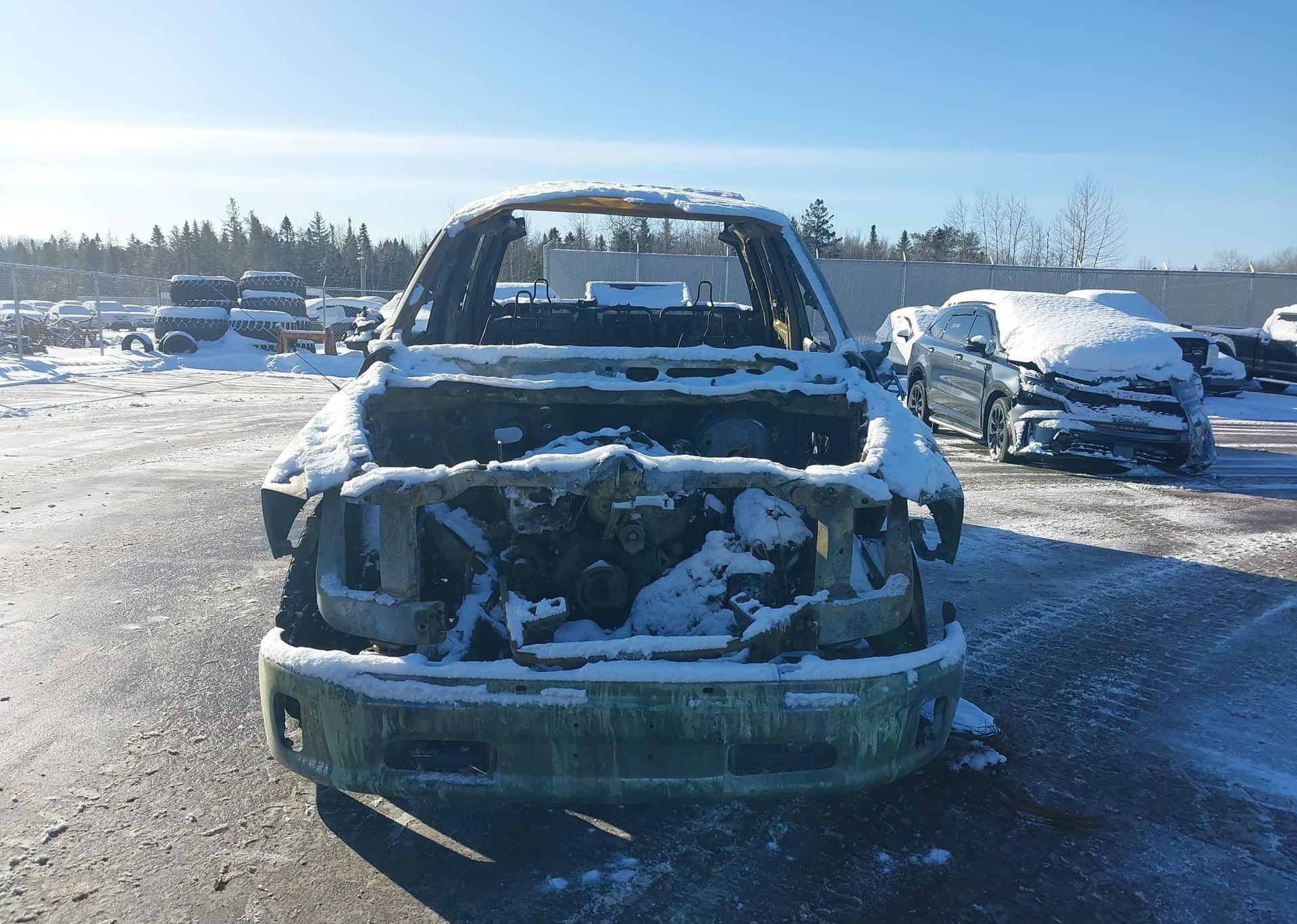2016 RAM 1500 SLT