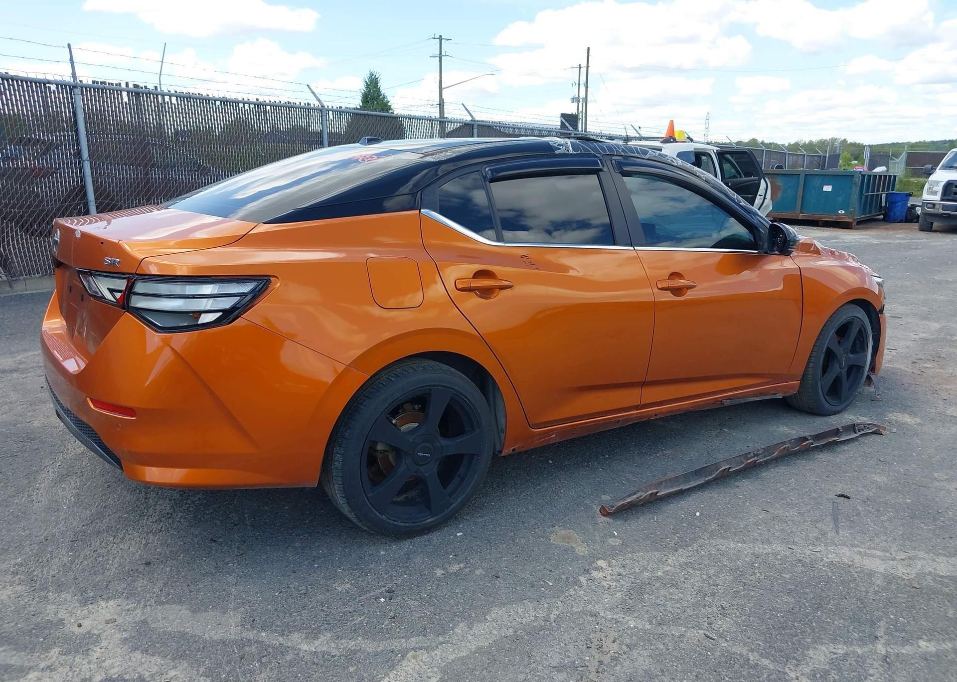 2022 NISSAN SENTRA