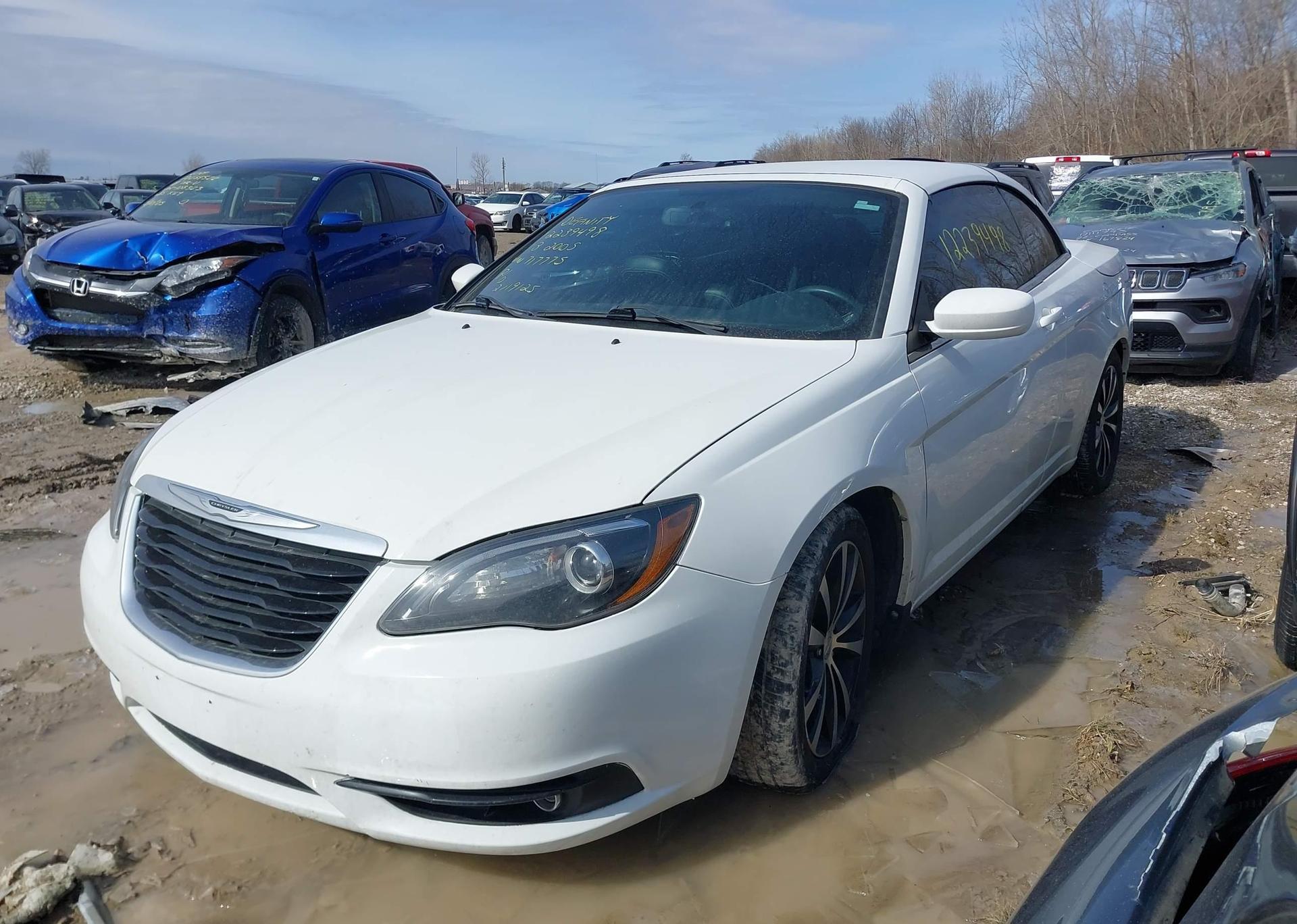 2013 CHRYSLER 200 S