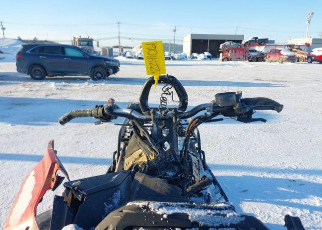2021 SKIDOO EXPEDITION