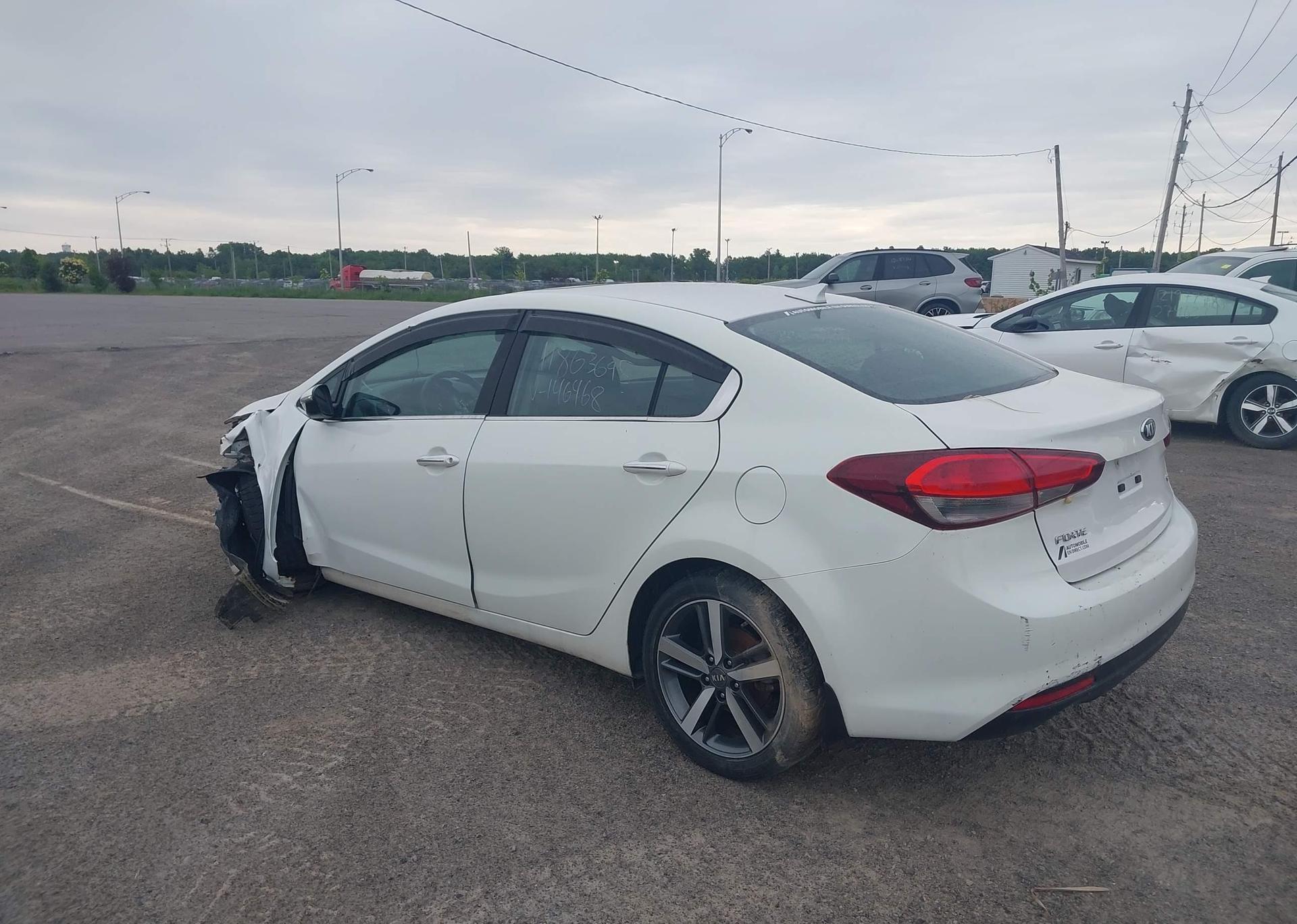 2017 KIA FORTE EX