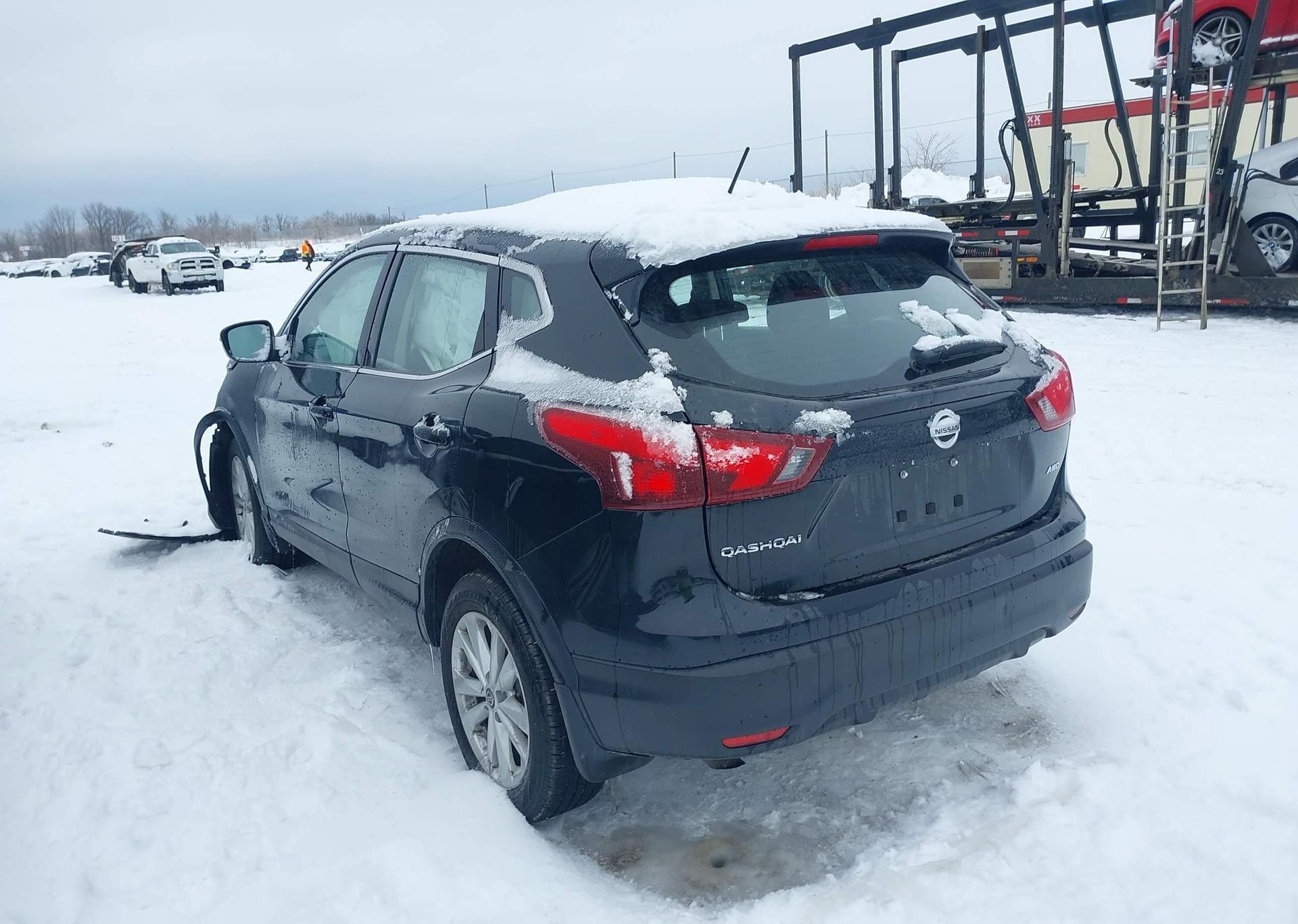 2019 NISSAN QASHQAI S