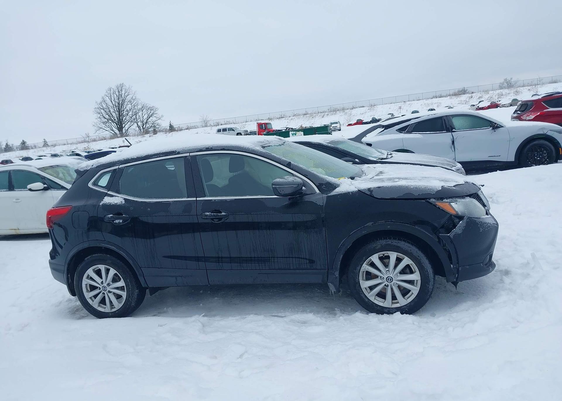 2019 NISSAN QASHQAI S