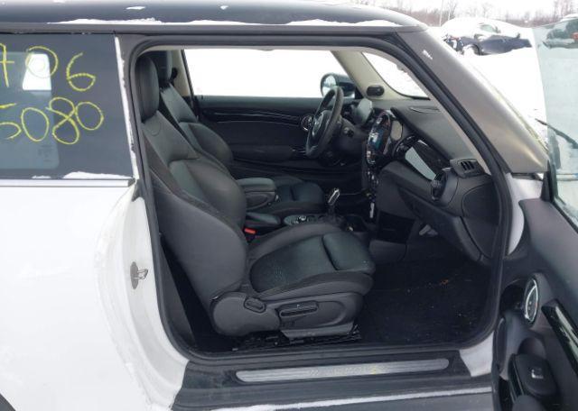 2024 MINI SE 3 DOOR COOPER