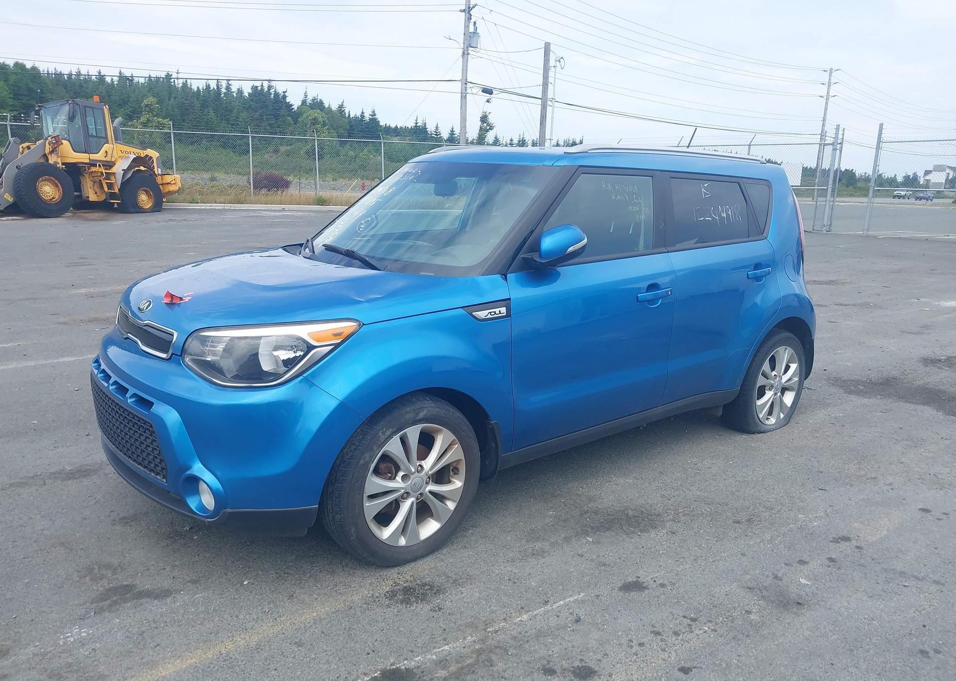 2015 KIA SOUL +