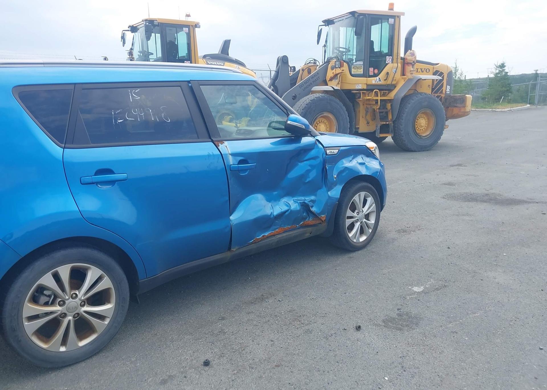 2015 KIA SOUL +