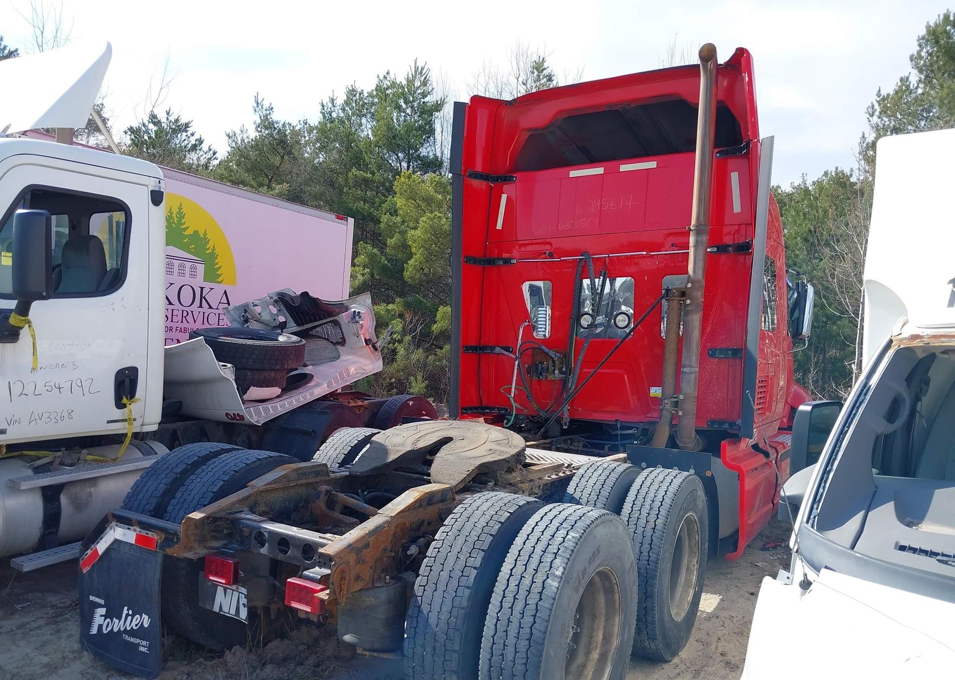 2017 INTERNATIONAL PROSTAR+