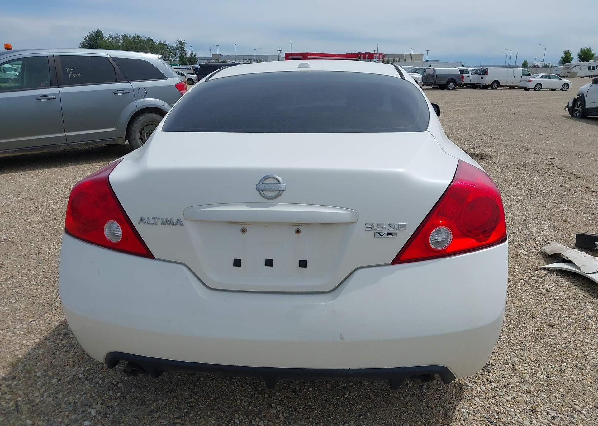 2009 NISSAN ALTIMA 3.5SE