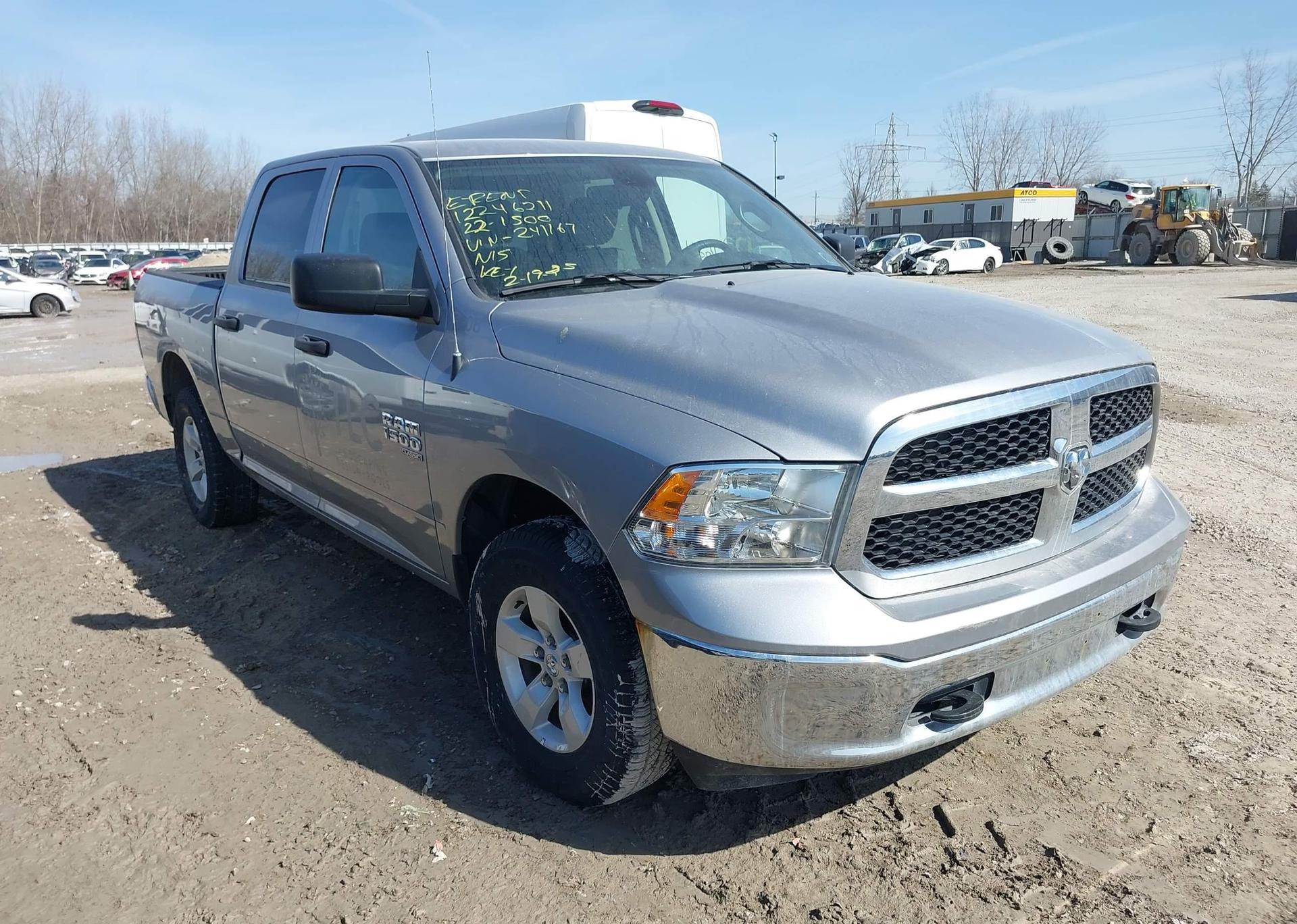 2022 RAM 1500 CLASSIC SLT
