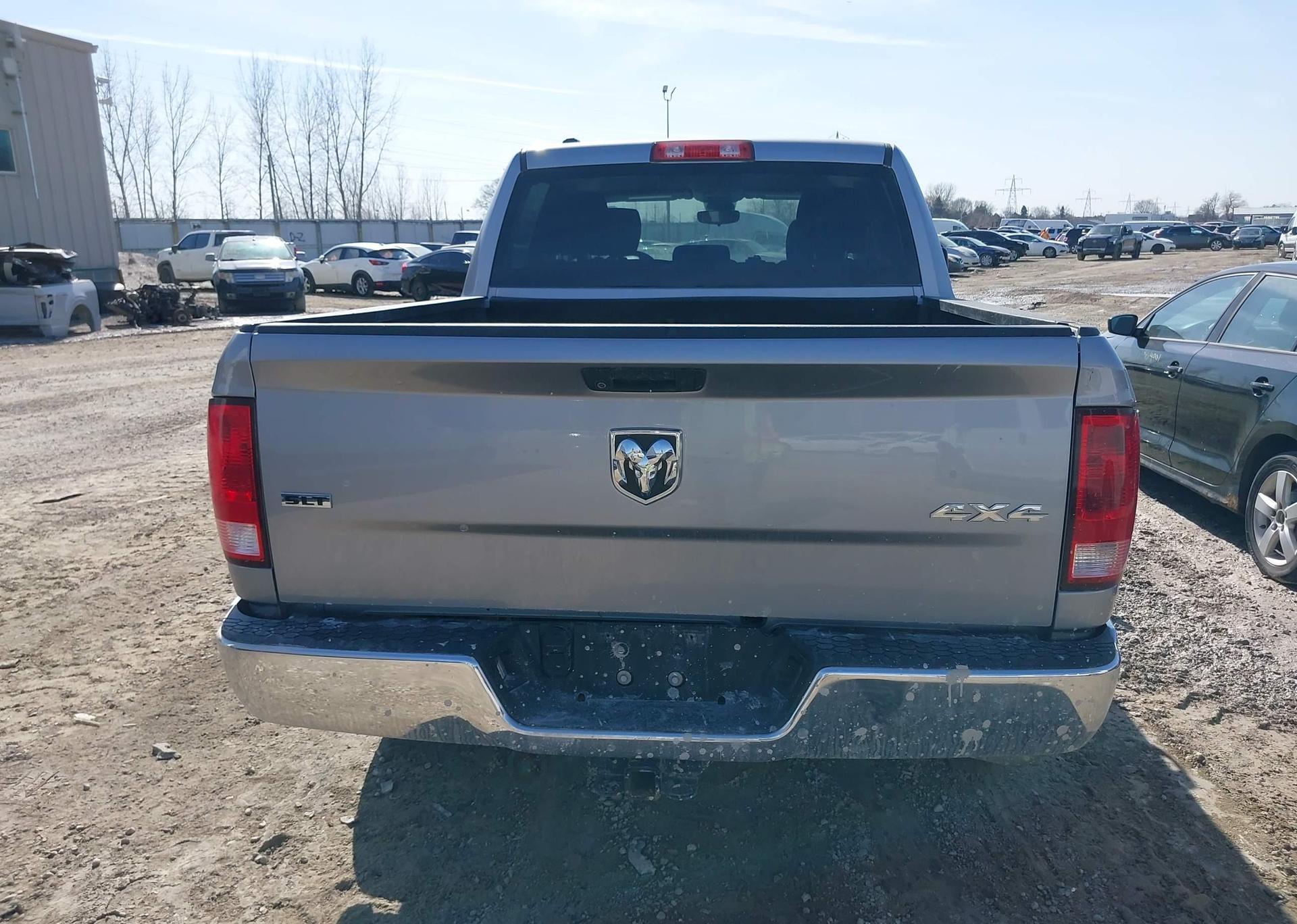 2022 RAM 1500 CLASSIC SLT