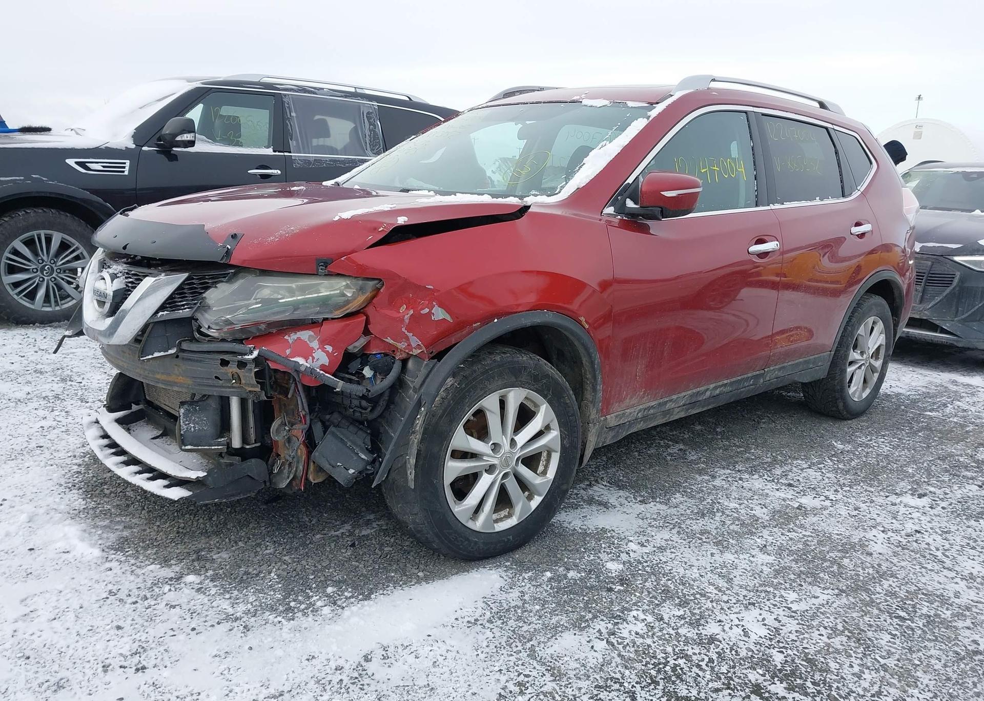 2015 NISSAN ROGUE