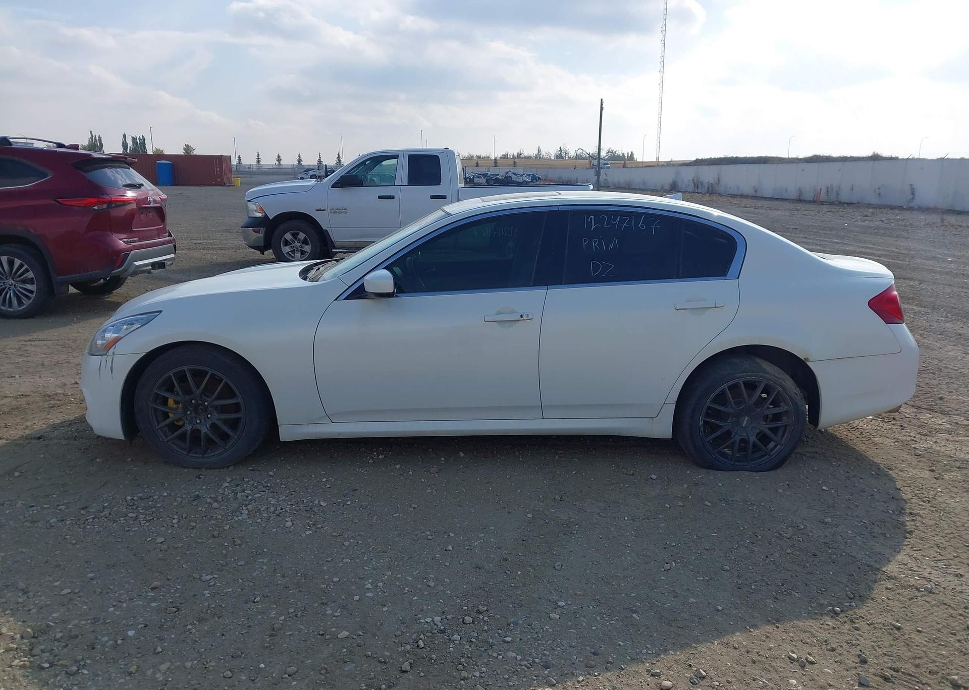 2010 INFINITI G37