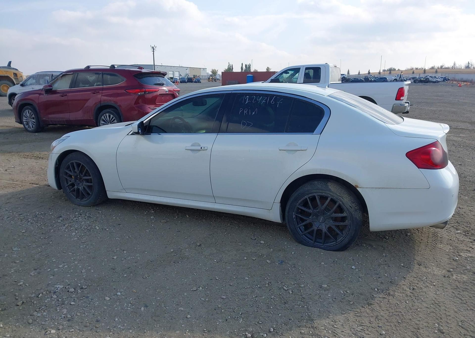 2010 INFINITI G37