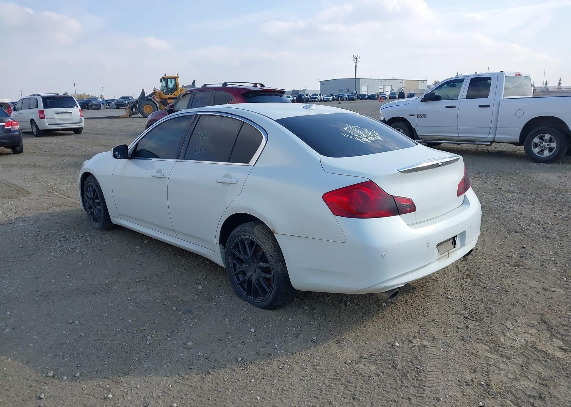 2010 INFINITI G37