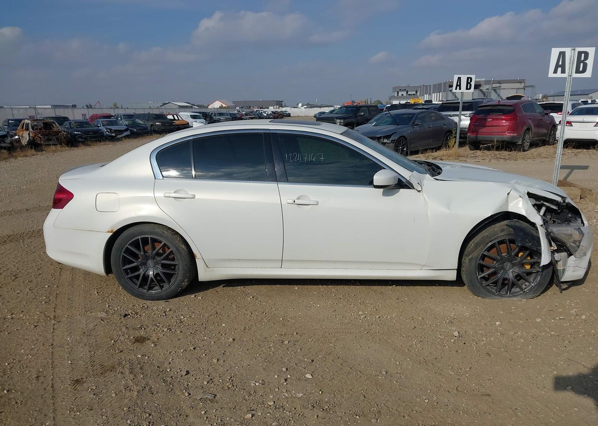 2010 INFINITI G37