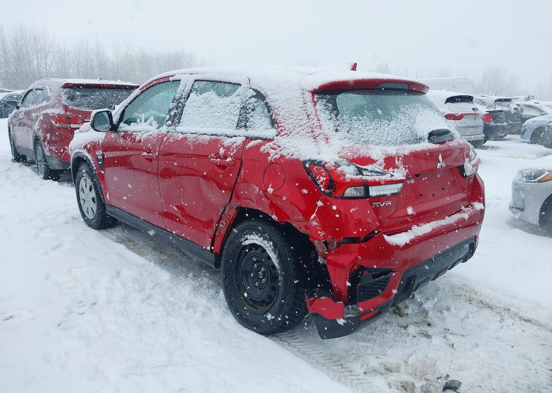 2024 MITSUBISHI RVR ES