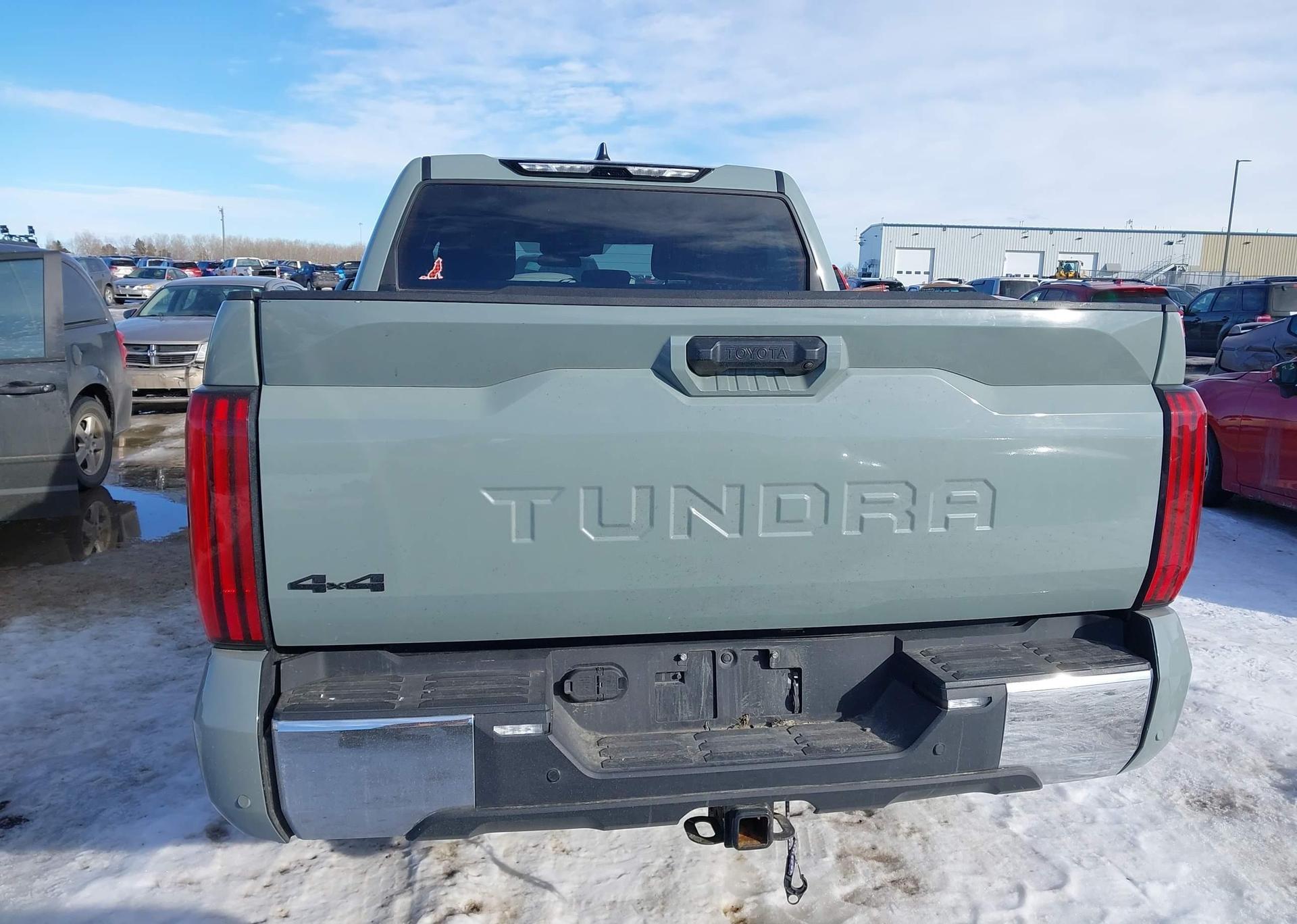 2024 TOYOTA TUNDRA CREWMAX SR