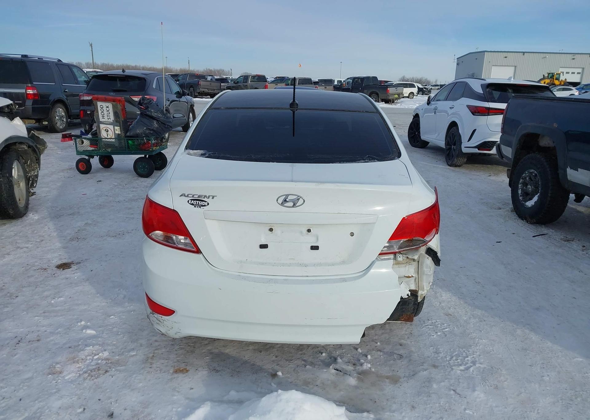 2015 HYUNDAI ACCENT GL