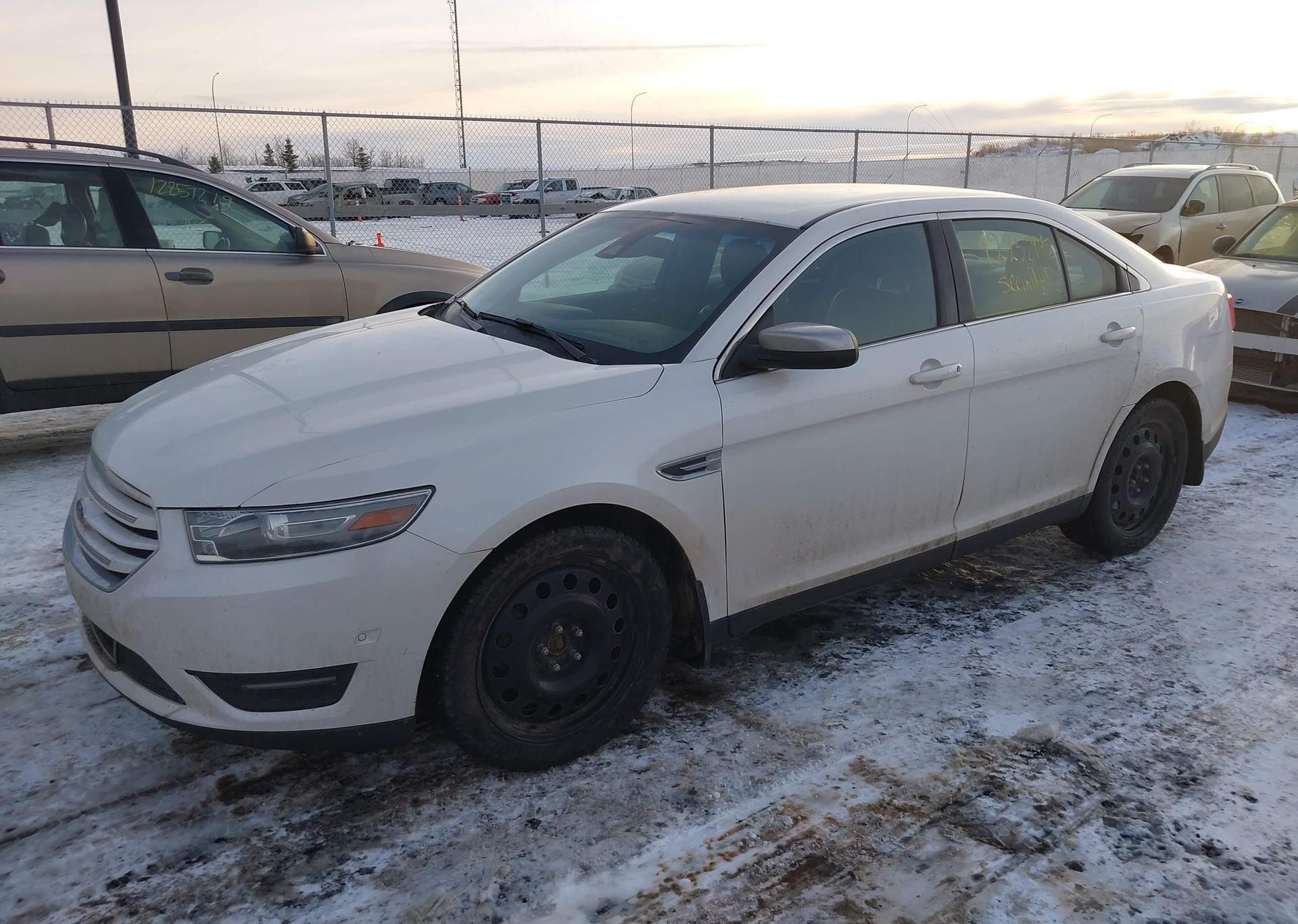 2013 FORD TAURUS LIMITED