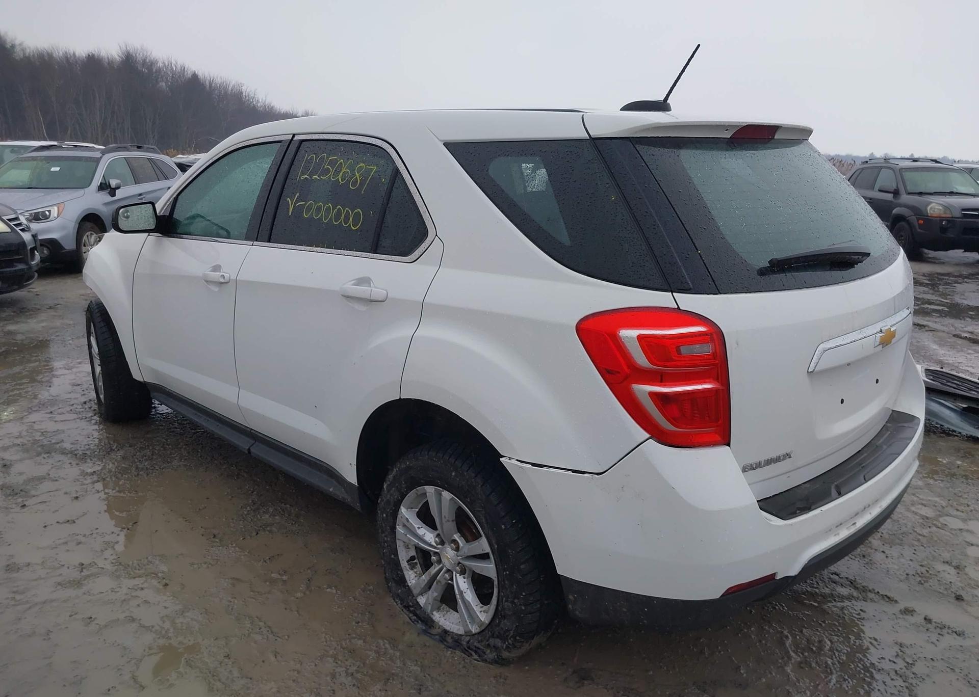 2017 CHEVROLET EQUINOX LS