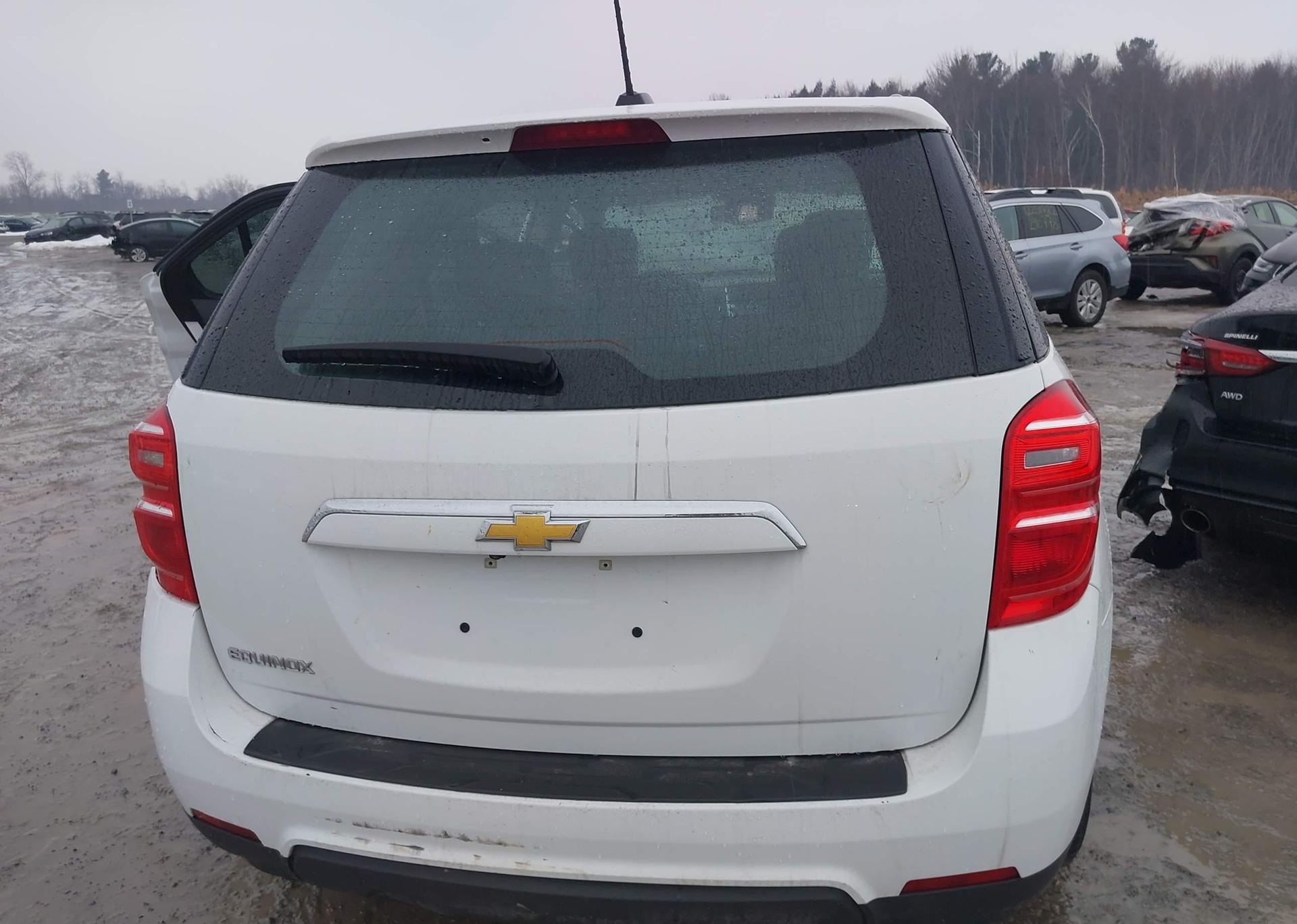 2017 CHEVROLET EQUINOX LS